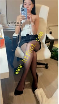 TL26470 菠萝兔姬】到家了口水调教66分钟