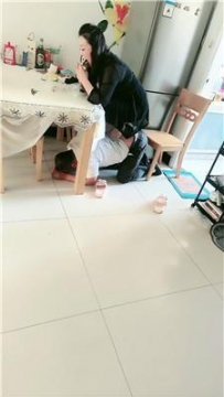【调教视频】【安心】家奴生活化圈养实录【上】  JS250322-21