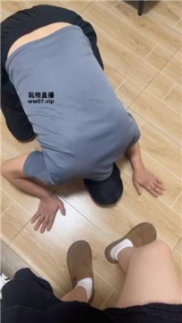 【调教视频】【琼爷】清理脏长靴白袜-重度虐乳 JS250413-22