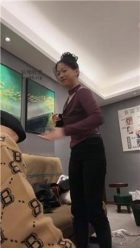【调教视频】【狗哥】长靴踩踏连环踢裆 bf50301
