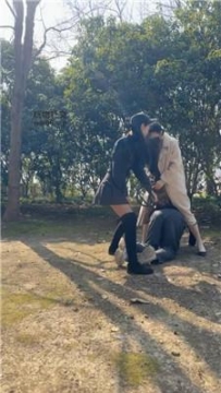 【调教视频】【羽薇】姐妹花户外暴揍跟踪狂【双视角版】 bf51521