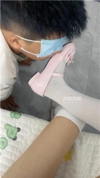 【调教视频】【小胖墩】玉足美腿狂舔虐 JS250815-17