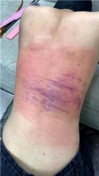 【调教视频】【万灵】精神小妹超重度鞭打 JS260111-10