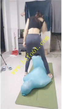 TL35176 美娜格格】命运的挣扎27分钟