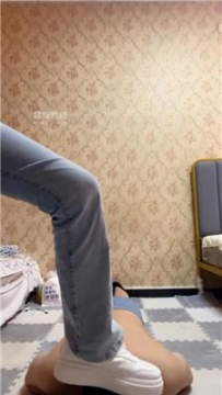 【调教视频】【林珥】小白鞋跳踩-人体烟灰缸 bf54164