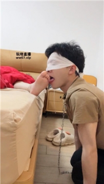 【调教视频】【南月女神】骑马伺候吃早餐-舔马桶-舔玉足 JS250314-7