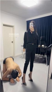 【调教视频】【sera】雨后泥巴鞋底大餐 JS250630-6