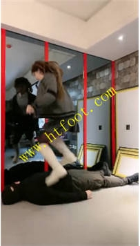 TL33550 领主老大】美哭了71分钟