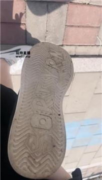 【调教视频】【拉克丝】户外小白鞋羞辱虐 JS250331-13