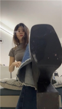 【第一视角】【小猫是S】一屁股坐狗狗脸上    250612-22