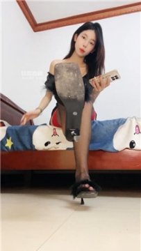 【第一视角】【软软】高跟黑丝玉足控制    250616-12