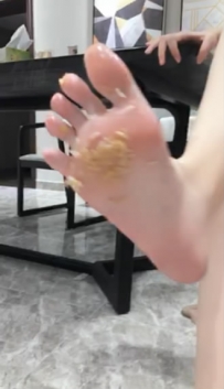 TL1161 玉娘 桑爷完美玉足喂你 0818