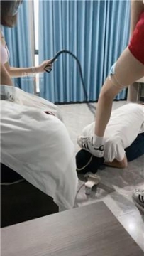 【调教视频】【妮妮大大】吞咽丝袜-贝壳头白袜踩-反绑踢踹 JS250523-30