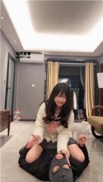 【调教视频】【猴歌】骑马狗爬-皮鞋白袜踩虐 bf51625