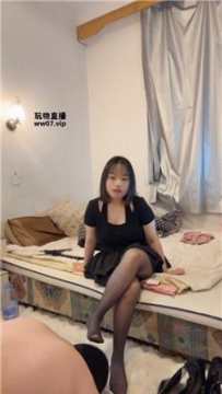 【调教视频】【佳佳】长靴黑丝全体重踩踏  JS250423-20