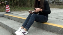 13042 大学妹子短肉色丝袜脚诱惑987M