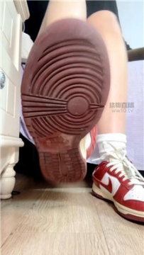 【第一视角】【咬猫】健身房变态袜子奴    251213-22