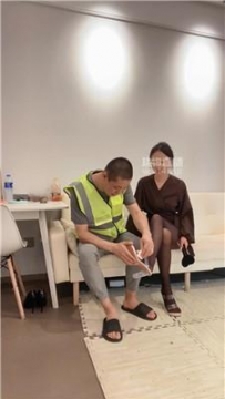 【调教视频】【冰语】惩罚偷懒家政狗 bf57691