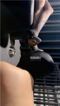 【调教视频】【sear】沉浸式-清理舔泥巴脏鞋底 JS250821-3