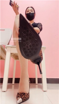 【第一视角】【颜主】巨人视角高跟鞋炸    250701-11