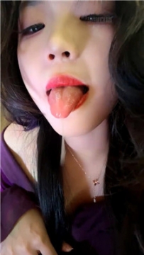 【第一视角】【母狗妈妈】裸足口水诱惑    260124-16