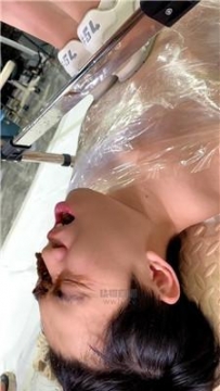 【调教视频】【麋鹿银儿】保鲜膜缠丝爆踹头/白袜深喉怼全体重踩强制吃 JS260201-18