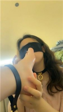 【调教视频】【小羊】母狗舔脚专场 JS250528-38