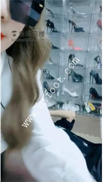 TL26488 媚娘】窒息味食66分钟