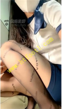 TL21509 禾未】丝袜脚羞辱公狗73分钟