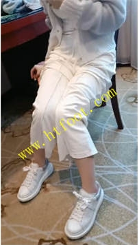 TL35184 梵高】开发零零年美女小姐姐55分钟