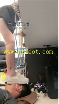 TL31017 思诺】中间姥姥踩33分钟