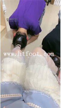 TL16561 绘子学姐S小癖舔鞋全体重踩夹脖子50分钟