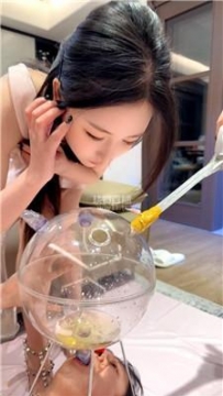 【调教视频】【沐沐】模特群调-圣水圣宴 bf60839