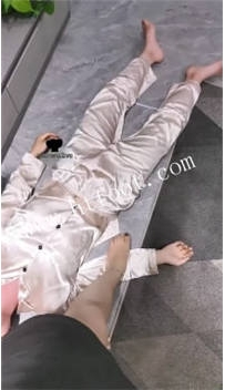 TL47623 李老师】出来调教24分钟