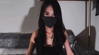 美女S 皮靴高跟踢蛋盛宴