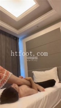 ZB11687 小宇狗狗-清纯臭脚女大调教贱狗32分钟