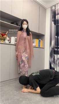 【调教视频】【白鹭】脚深喉-高跟丝袜美腿虐 bf54430