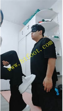 TL38803 伊伊】口嗨挑战一千个耳光82分钟