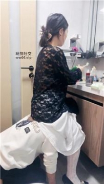 【调教视频】【南月女神】清晨伺候主人洗漱 JS250214-41