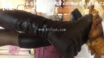 23487 靴子踩烧鸡