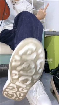 【第一视角】【苒苒】脏鞋底白短丝连炸    251009-24