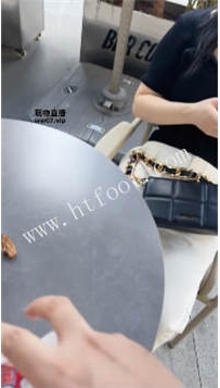 ZB6462 素人抽水机】开发高跟熟女32分钟