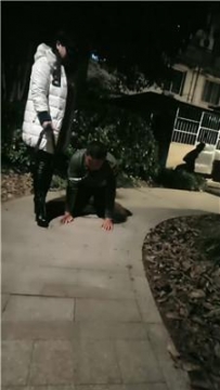 【调教视频】【安心】从户外到室内一直虐 JS251123-44