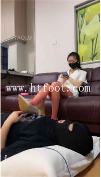 TL29365 萬一】情侣主红丝袜诱惑绿帽老公15分钟