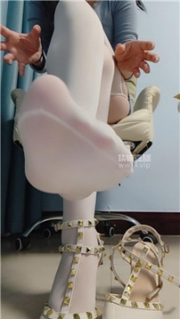 【第一视角】【微莱】锁奴绿帽狗辅助做    250922-19