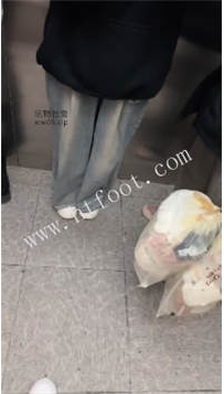 ZB2371 狗哥】搭讪顶级素人32分钟