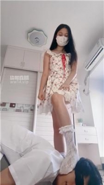 【调教视频】【甜恬】骑狗背-镂空白袜踩虐 JS250915-4