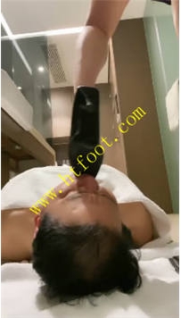 TL35792 千条姐】呕吐浓痰圣水37分钟