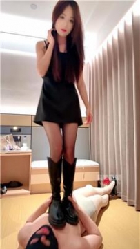 【调教视频】【小7S】虐待cd奴-深喉sp耳光 bf61673