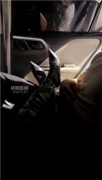 【调教视频】【MrsCai】车内美腿诱惑挑 JS251222-18